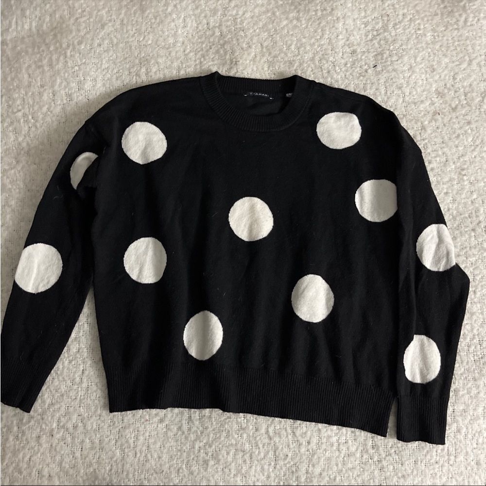 T Tahari polka dot‎ sweater small